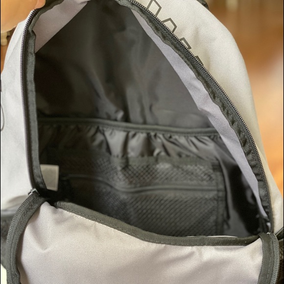 VANS Allumni Pack 3-B Grey Men’s Backpack - Picture 6 of 6